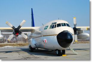 Hercules C-130 SaudiArabian-Douchanbe-17fev08-DSC_0027.jpg